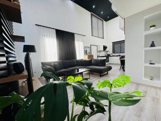 Private Holiday Home - Kyrenia - 7