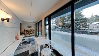 Slopeside & Spacious Home WITH Parking - 7