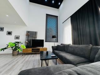 Private Holiday Home - Kyrenia - 8