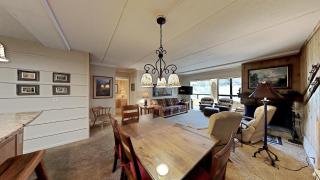 2 Bed 2 Bath Condo Steps Away From Recreation! - 0