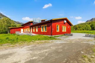 Alteidet House - - 9