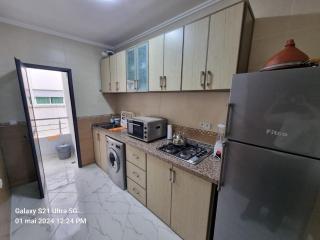 Enjoy Your Vacation Here Close to the beach with air-conditioning - Martil - 7