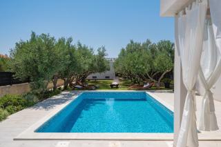 Beachfront villa Mihovil with direct beach access - Kastel Stafilic - 7