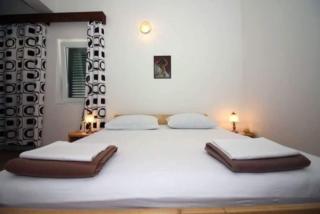 Spacious Tisno seaside apartment 6 guests - 6