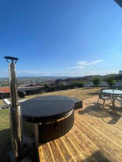 Casa panoramica cu ciubar & garsoniera la curte - 4