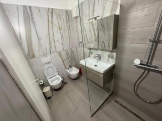 AMA'S 1BR Ap 2 w Parking, Kitchen & Sea View - Himare - 4