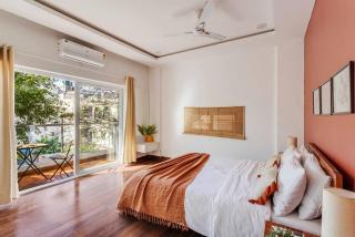 Spacious 3 BHK apartment in Shanti Nagar - Jāmb - 3