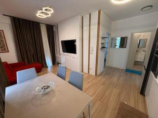 AMA'S 1BR Ap 3 w Parking, Kitchen & Balcony - Himare - 0