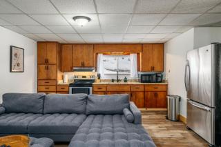 Modern Rustic-Spider Lake-Pontoon Rentals - Traverse City - 3