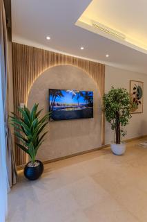RICH HOME 2BR with Garden - 7