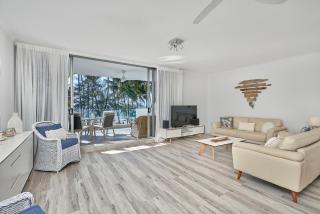 Paringa Beachfront Apartment 7 with Ocean Views - Palm Cove - 8