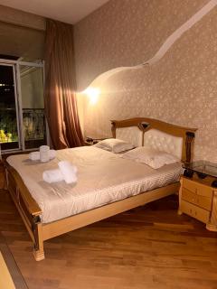 Nizami street Central Apartment near Boulevard & Hilton by BakuPrimeApart - 1