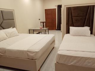 Dove INN Express - 1