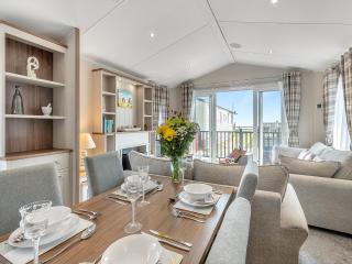 Azure View - Corton - 6
