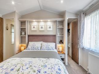 Azure View - Corton - 2