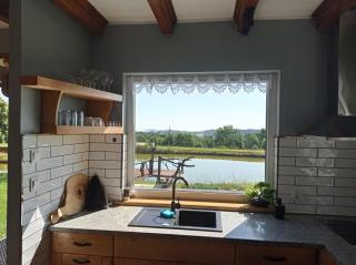 Domek w Karkonoszach nad stawem - 0