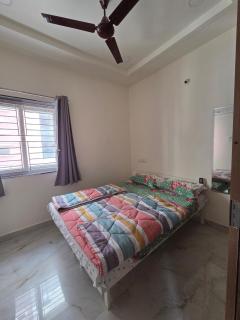SE 103 Entire flat One bhk Flat - Hyderabad - 2