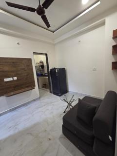SE 103 Entire flat One bhk Flat - Hyderabad - 1