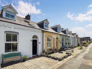 Pebble Cottage - Cullercoats - 9