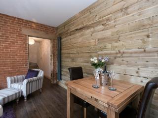 The Coach House - Ukc2365 - 6