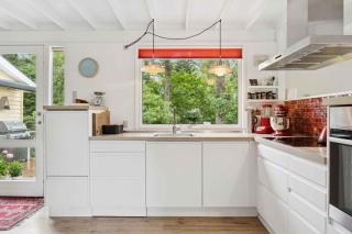 Renovated Gem With View And Sunny Terraces - Hemmet - 1