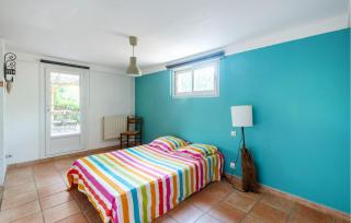 Lovely Home In Pertuis - Pertuis - 4