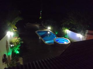 Casa na Barra do Una, à beira do Rio Una e frente a Praia - São Sebastião - 9