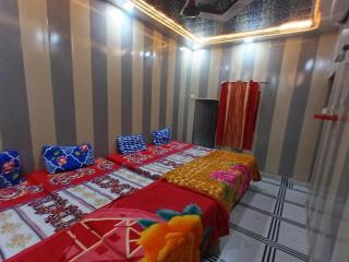 Avadh Dham guest house - Ayodhya - 2