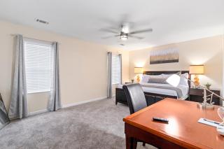 5BR Oasis with 3 Spa-Like Baths - 8