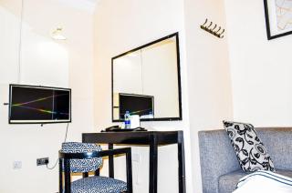 Jackpot Inn - - 3