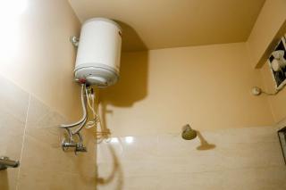 malini homes Near GMCH and B Borooah Cancer Institute - Guwahati - 4