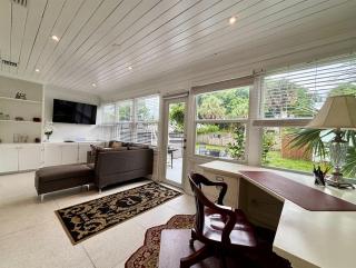 Casa Vabin, Lap Pool, Modernized Old Florida Charm - West Palm Beach - 8