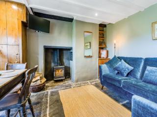3 Legged Duck Cottage - - 8