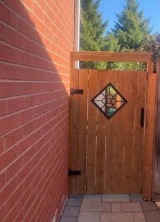 Cozy two bedroom luxury suite near Toronto airport - Mississauga - 7