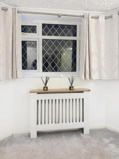 Racecourse Cottage - Bickley - 4
