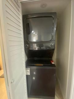 Cozy two bedroom luxury suite near Toronto airport - Mississauga - 5