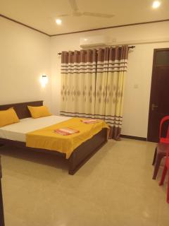Fionn's Coconut Beach House - Negombo - 8