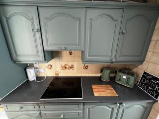 Hot Tub - Pool Table - Free Parking - Sleeps 12 - Kent - 0