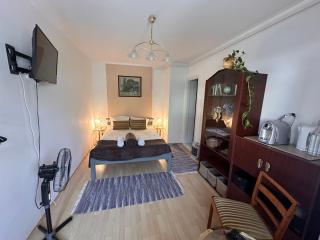 Sarokház Rooms - Keszthely - 4