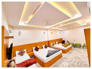 HOTEL THE NlRMALA PALACE Near Saptsagar Road &Shri Ram Janmabhoomi and Hanuman Garhi - Railway Station - Restaurant & Parking Facilities - Fully Air Conditioning and Spacious Rooms - Top Rated Hotal - Ayodhya - 6