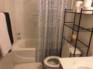 4BR Home close to DUKE & RDU - Durham - 4