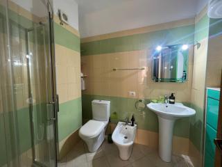 Skyline Shore Apartment - Durrës - 7