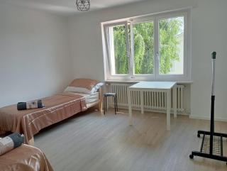 5 Zi WG, 6 Einzelbetten, Gratis Parking, 15 min nach Zurich - - 5