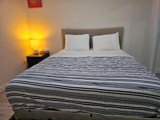 New built house, Stay in Style Guest Suite, 2bedroom, 2bed, 2bath - 1
