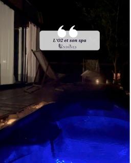 L'O2 et son Spa, cabane de verre et de bois - 4