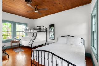 Cole Springs Historic Cottage - Buda - 1