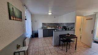 T2 centre rénové 36 m2 confort ! - Charleville-Mézières - 8
