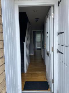 Garland way 2 bed house Sheffield free parking 5 min from m1 - Mosborough - 8