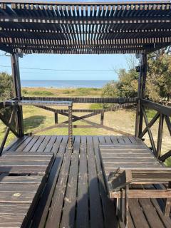 Enfrente a la playa Casa totalmente equipada en un lugar único - Balneario Argentino - 0