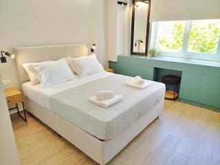 Tsak0ne Apt near Monastiraki metro Sights and Shops - Athens - 8